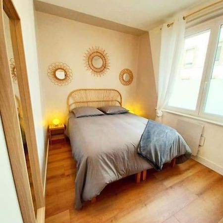Appartement Cozy Au Centre-Ville Брест Екстериор снимка
