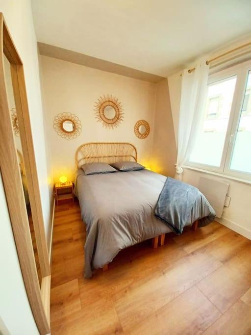 Appartement Cozy Au Centre-Ville Брест Екстериор снимка